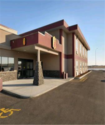 Super 8 By Wyndham Innisfail Exterior photo